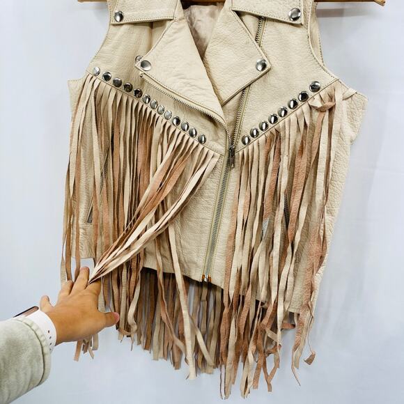 Understated Leather cream peace sign studded fringe vest - Picture 3 of 5